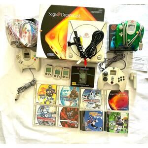 Dreamcast Bundle 4 Controllers 4 VMU Memory Cards rumble pk 11 DVDs CableTESTED